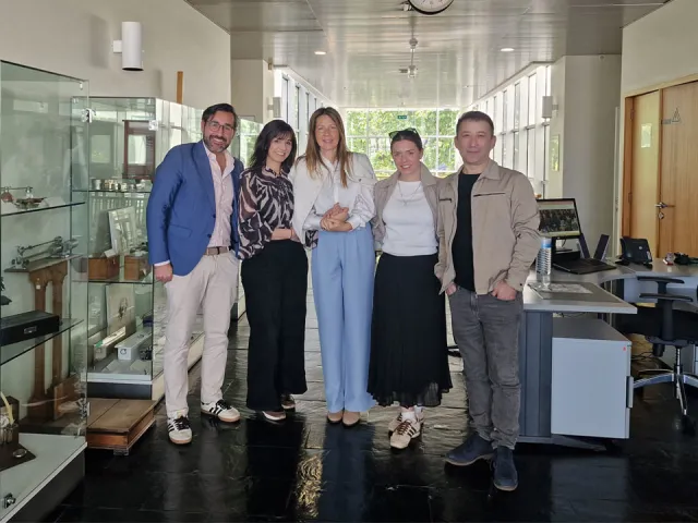 digicons group standing smiling