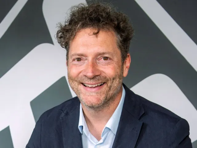 Chris van der Kuyl