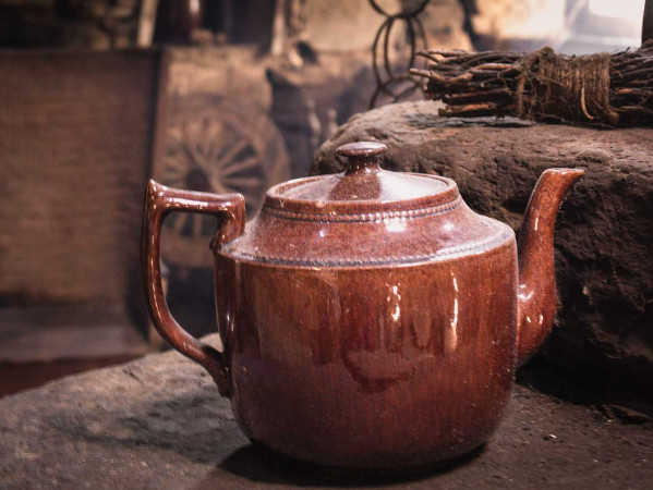 ceramic teapot