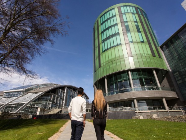 students stand outside RGU Library